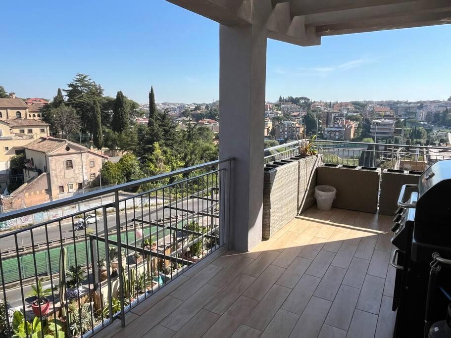 Attico Panoramico Whitecate Apartment Rom